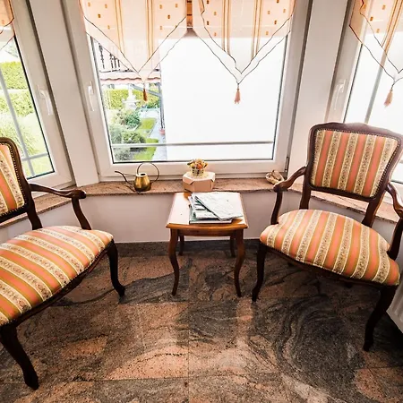 Lejlighed Sunny And Comfortable With Terrace And Garden - Two Bedroom With Terrace *