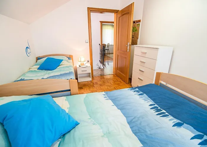 Sunny And Comfortable With Terrace And Garden - Two Bedroom With Terrace * Recica ob Savinji