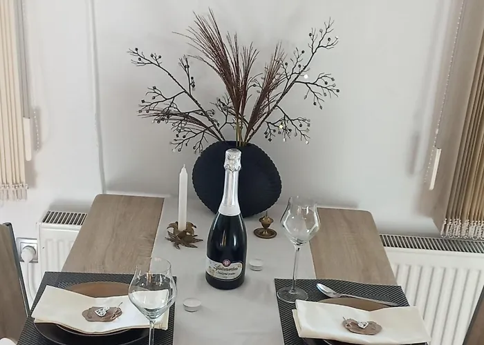 Sunny And Comfortable With Terrace And Garden - Two Bedroom With Terrace *